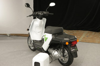 【東京モーターショー09】ホンダ EVE-neo…実用性とシンボル 画像