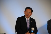 【トヨタ マークX 新型発表】豊田社長「ハンドルを握ればワクワクするはず」 画像