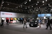 【東京モーターショー09ライブラリー】コンパニオン…トヨタ 画像