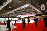 【東京モーターショー09ライブラリー】コンパニオン…スズキ 画像