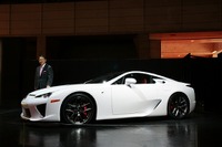 【東京モーターショー09】レクサス LFA…最後に求める味 画像