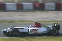 【ホンダF1ストーキング】バトンがB・A・Rホンダをシェイクダウン 画像