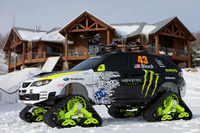 【SEMA 09】スバル インプレッサWRX STI が雪上車に変身 画像
