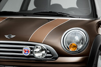 MINI 50周年特別仕様の受注開始…輝かしい過去をイメージ 画像