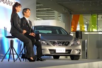 【トヨタ マークX 新型発表】デザインのキーワードは“glam tech” 画像