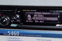 【CES2003】HDDをクルマと家庭の両方で使う……より手軽なシステム 画像