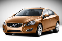 ボルボ S60 新型、スタイリング初公開…スポーティ&ダイナミック 画像