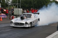 【エッセンモーターショー09】メルセデスベンツ 300SL のドラッグレーサー 画像