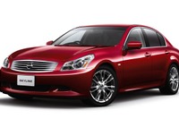 部品違いでエアバッグが…日産 スカイライン 画像