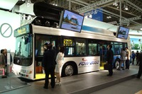 燃料電池バスに乗ってみよう---国交省がシンポジウム 画像