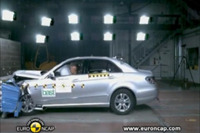 【ユーロNCAP】メルセデスベンツ Eクラス の衝突テスト［動画］ 画像
