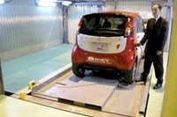 EVの充電が可能な立体駐車場　三菱重工パーキングが開発 画像
