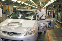 戦争を前に米国の新車販売需要が失速!! 画像
