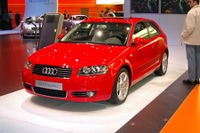 【ジュネーブショー2003写真蔵】精悍になったアウディ『A3』がわかる 画像