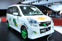 車両接近通報装置、現行の登録車にも 画像