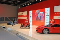 ［写真蔵］フェラーリF10…300万人が見た!! 画像