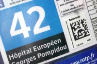 パリ交通公団、2次元バーコードでリアルタイム情報を提供 画像