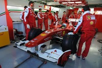 アロンソが初走行でトップタイム 画像