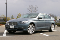 【BMW グランツーリスモ 試乗】“らしさ”はプラスに評価されるか…西川淳 画像