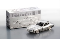700万円のミニカー!! プラチナ・トミカを製造 画像