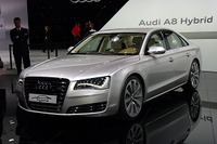 【ジュネーブモーターショー10】アウディ A8ハイブリッド、直4でエコを追求 画像