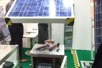 【FC EXPO10】ツリー型の太陽発電キット 画像