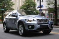 【BMW X6ハイブリッド 試乗】走りのパフォーマンスありき…河村康彦 画像