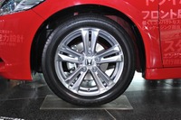 【ホンダ CR-Z 発表】1台分で5kgも削ったアルミホイール 画像