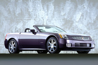 GM、キャデラック『XLR』に高出力＆高トルクの次世代エンジンを搭載 画像