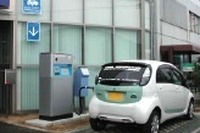 日本ユニシス、充電インフラの実証実験に参加 画像