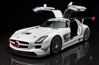 メルセデスベンツ SLS AMG にレース専用のGT3登場 画像