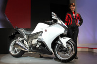 【東京モーターサイクルショー10】ホンダのATスポーツバイク 画像