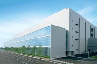シャープ、堺市の太陽電池工場が稼動開始 画像