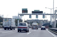 【夏休み】車利用の理由は高速料金引き下げ 画像