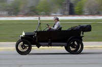 43台の『モデルT』がフォード生誕100周年を祝う 画像