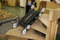新型災害対応支援ロボット 千葉工大や東北大など協同開発 画像