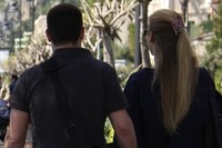 6割超の女性が「車で初めてのキス」---イタリア 画像