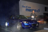 【写真蔵】マツダ『RX-8・X-MEN』仕様だ! 画像