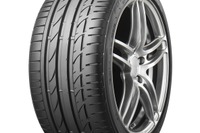 ブリヂストン ポテンザS001、フェラーリ 458イタリア に採用 画像