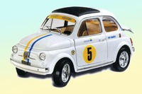 自動車保険どうしてます? いまなら見積りで小さなクルマが手に入るかも 画像