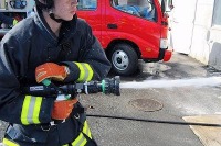 圧縮空気泡消火システムに対応 モリタが放水ノズル開発 画像