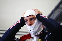 ウェバーが2011年もレッドブルと契約 画像