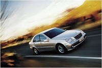 総合商社と中古車販売店がタッグを組んで進めるものとは? 画像