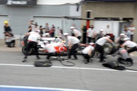【F1カナダGP】決勝…タイヤ受難の猫の目レース 画像