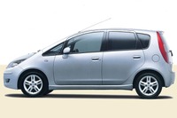三菱、『コルト』の効果持続できず……4月好調なのは海外生産だけ 画像