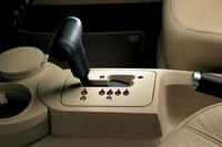 VW『ニュービートル』にカブリオレ追加---2.0用ティプトロ6AT 画像