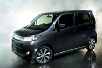 2010年上半期の新車販売、ミニバンがトップ10圏外に 画像
