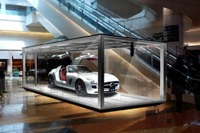 【夏休み】ビッグバードにカモメが舞い降りる? SLS AMGを展示 画像