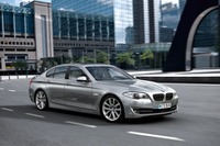 BMW 523i を追加、燃料消費率を30%アップ 画像