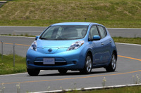 日産 リーフ、電池に8年保証…ボルト に対抗 画像